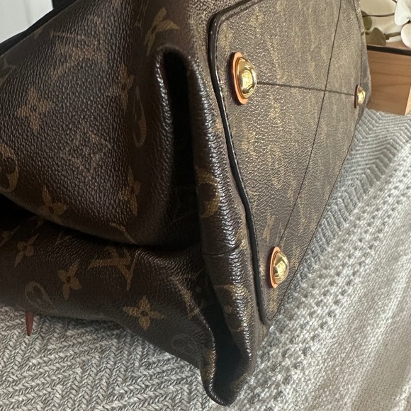 AUTHENTIC Louis Vuitton Monogram Olympe Aurore, Receipt Available - Picture 5 of 14